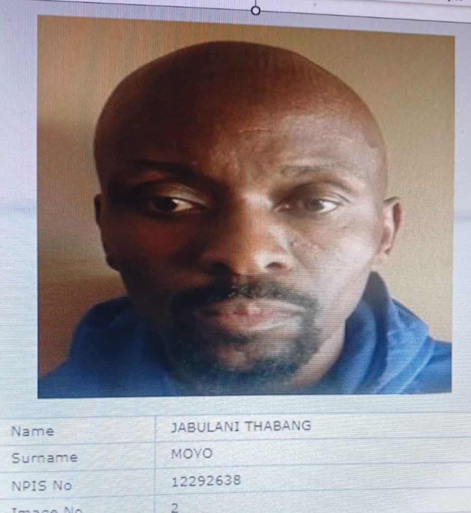 *WANTED SUSPECT*

Police have launched a manhunt for the suspect(s) following the fatal shooting of two police detectives who were transporting a suspect, Jabulani Moyo, in Roodepoort on Friday, 8 August 2025.

The two officers, a Sergeant and a Warrant Officer, were transporting