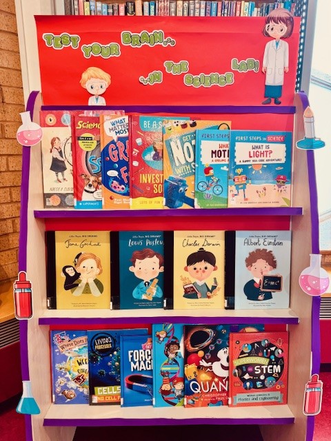 BarnetLibraries's tweet image. Discover some great reads at Chipping Barnet Library. Learn all about the wonders of science and discover fantastical, magical worlds with a selection of fantasy titles for older readers. 

What will you be reading this summer?

#BarnetLibraries #DiscoverYourLibrary