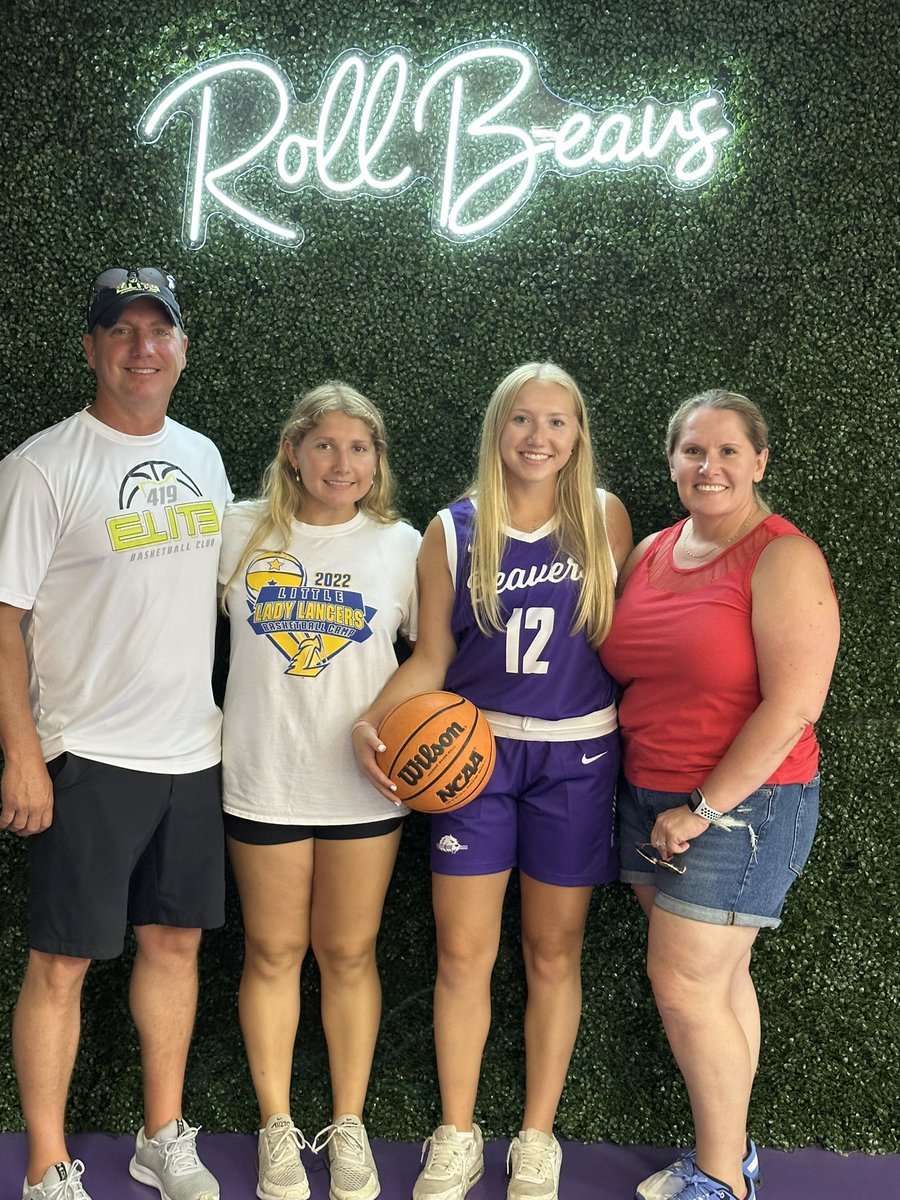 Keira Breese tweet media