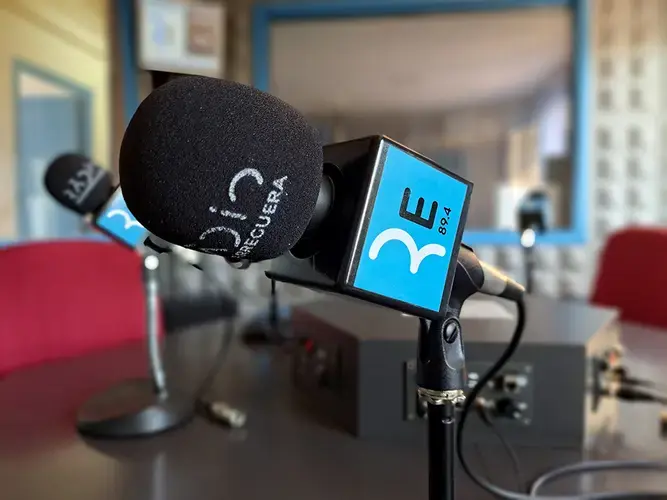 ▶ COMUNICACIÓ | De l'11 al 29 d'agost Ràdio Esparreguera continuarà informant a través dels butlletins 

 👉 La propera setmana, des de l'11 fins al 14 d’agost, l’emissora municipal podrà patir talls en l’emissió degut a diverses tasques de manteniment

📻tuit.cat/b1xhy