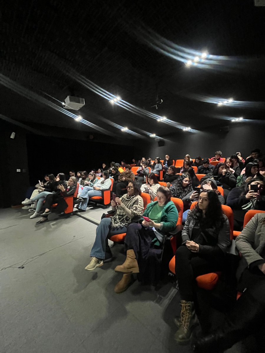 Facultad de Educación UDLA tweet media