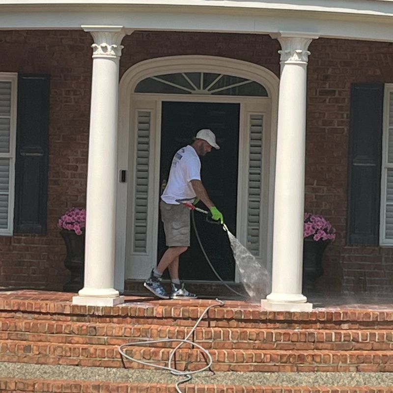 OEPMA's tweet photo. Doctor Clean Unveils New Website for Williamsburg, VA Exterior Cleaning Services

https://t.co/tFYViCHCpc https://t.co/mvSNg5svT4