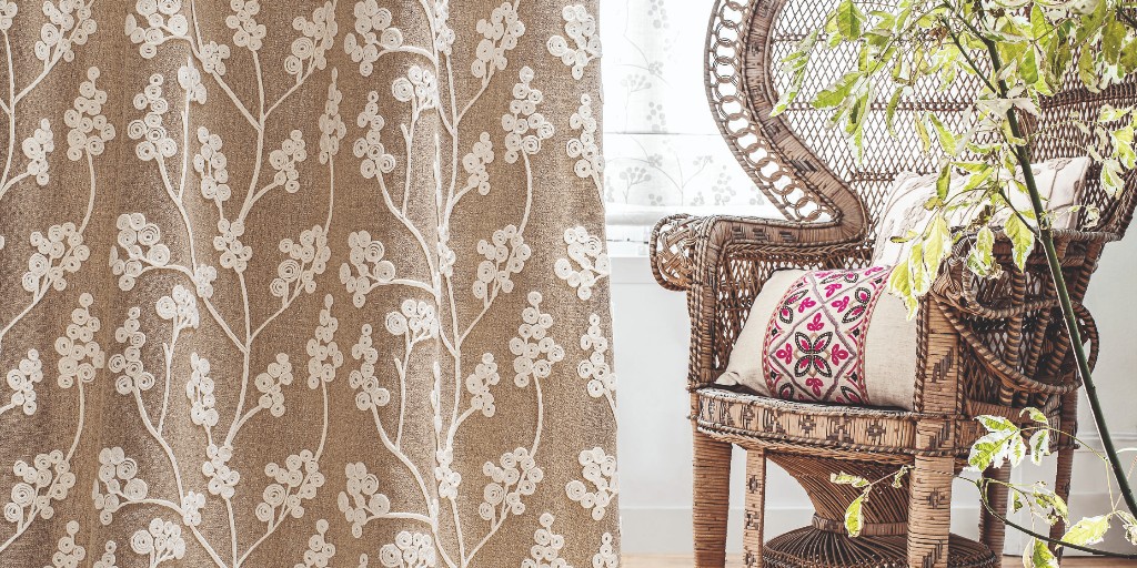 🌿 Boho Chic is Back, Baby! 🪴

Flowy fabrics, earthy tones &amp; relaxed vibes — bring the boho revival to your windows with soft curtains and textured blinds.

✨ Think tassels, natural weaves &amp; that carefree, cosy charm.

#WilsonsBlinds #BohoChic #BohoHome #CurtainsAndBlinds