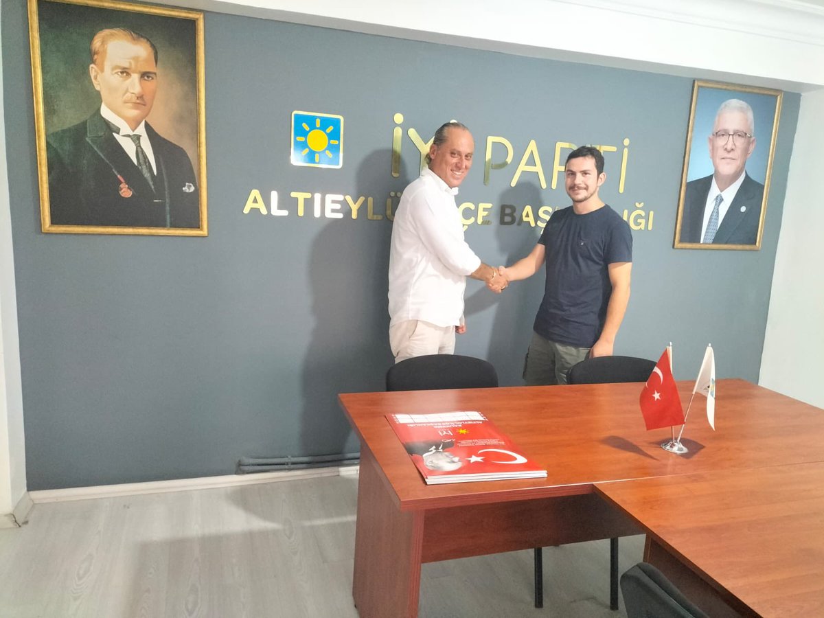 Şeref Tekbaş (@seref_tekbas) on Twitter photo İYİ Partimize üyelikler katılımlar hızla devam ediyor. Vatan Millet Bayrak aşkıyla kavrulanlar Son Kale İYİ parti diyor. Birleşe birleşe kazanacağız
<a href="/MDervisogluTR/">Müsavat Dervişoğlu</a>
<a href="/ComezTurhan/">Turhan Çömez</a>
<a href="/KevserOfluoglu/">Kevser Ofluoğlu</a>
<a href="/HasanToktasTR/">Hasan Toktaş</a>
<a href="/iyikulisresmi/">İYİ Kulis</a> İYİ Partimize üyelikler katılımlar hızla devam ediyor. Vatan Millet Bayrak aşkıyla kavrulanlar Son Kale İYİ parti diyor. Birleşe birleşe kazanacağız
<a href="/MDervisogluTR/">Müsavat Dervişoğlu</a>
<a href="/ComezTurhan/">Turhan Çömez</a>
<a href="/KevserOfluoglu/">Kevser Ofluoğlu</a>
<a href="/HasanToktasTR/">Hasan Toktaş</a>
<a href="/iyikulisresmi/">İYİ Kulis</a>