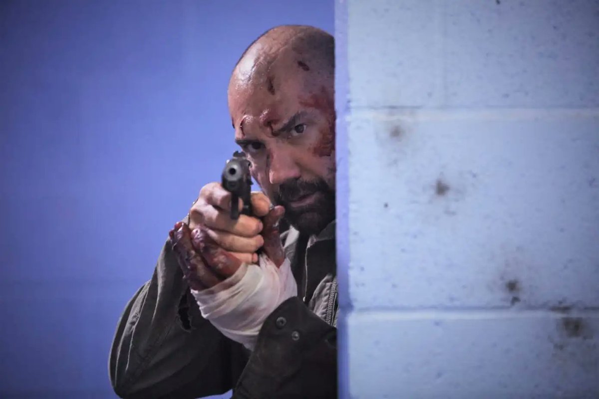 Dave Bautista in talks Henry Cavill and Russell Crowe in epic 'Highlander' remake as iconic villain The Kurgan 

heyuguys.com/dave-bautista-…