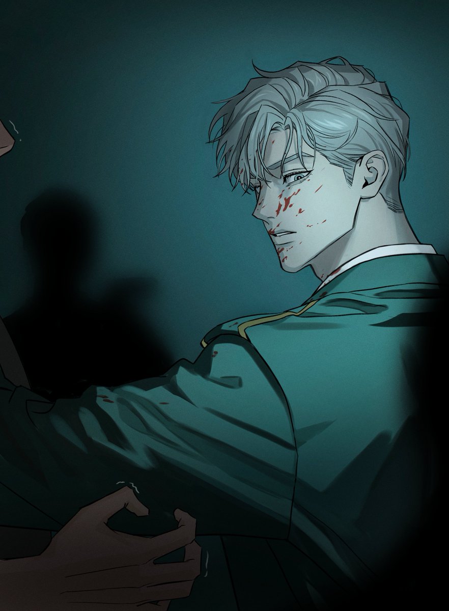 꿈속에서 사는 것 같았다