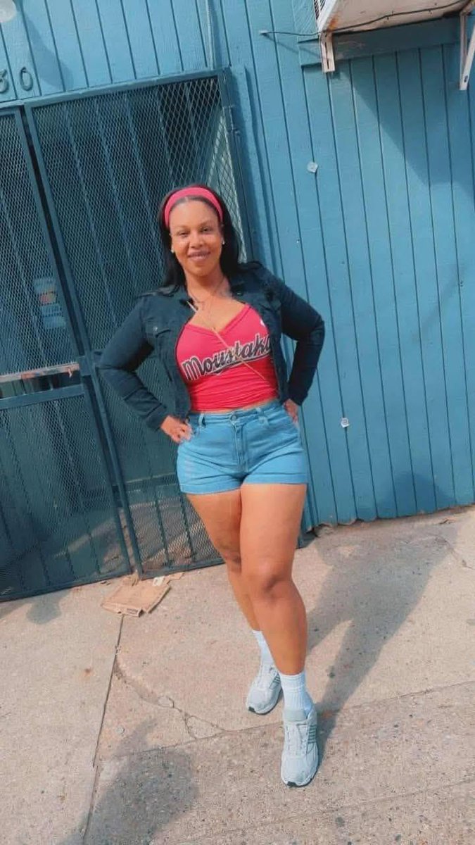 💔 34-year-old Chrishonda Wynn, a mother of 5, was gunned down in Over-the-Rhine on Aug. 6. She wasn’t the target. Just standing outside when 15–20 shots were fired from a car. No arrests. Her family is shattered.
📞 Call CPD Homicide: 513-352-3542.
#TheVividFacesoftheVanished 🕊️