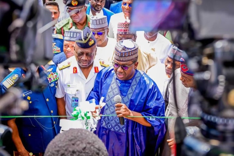 Babangida Jarmari🇳🇬 (@jarmari01) on Twitter photo Establishment of DICON-D7G Marks a Strategic Milestone in Enhancing Nigeria’s Defence Capabilities — Minister <a href="/Bellomatawalle1/">Dr. Bello Matawalle</a>.
Speaking as the Special Guest of Honour, the Minister noted that the joint venture between the Defence Industries Corporation of Nigeria (DICON) and Establishment of DICON-D7G Marks a Strategic Milestone in Enhancing Nigeria’s Defence Capabilities — Minister <a href="/Bellomatawalle1/">Dr. Bello Matawalle</a>.
Speaking as the Special Guest of Honour, the Minister noted that the joint venture between the Defence Industries Corporation of Nigeria (DICON) and