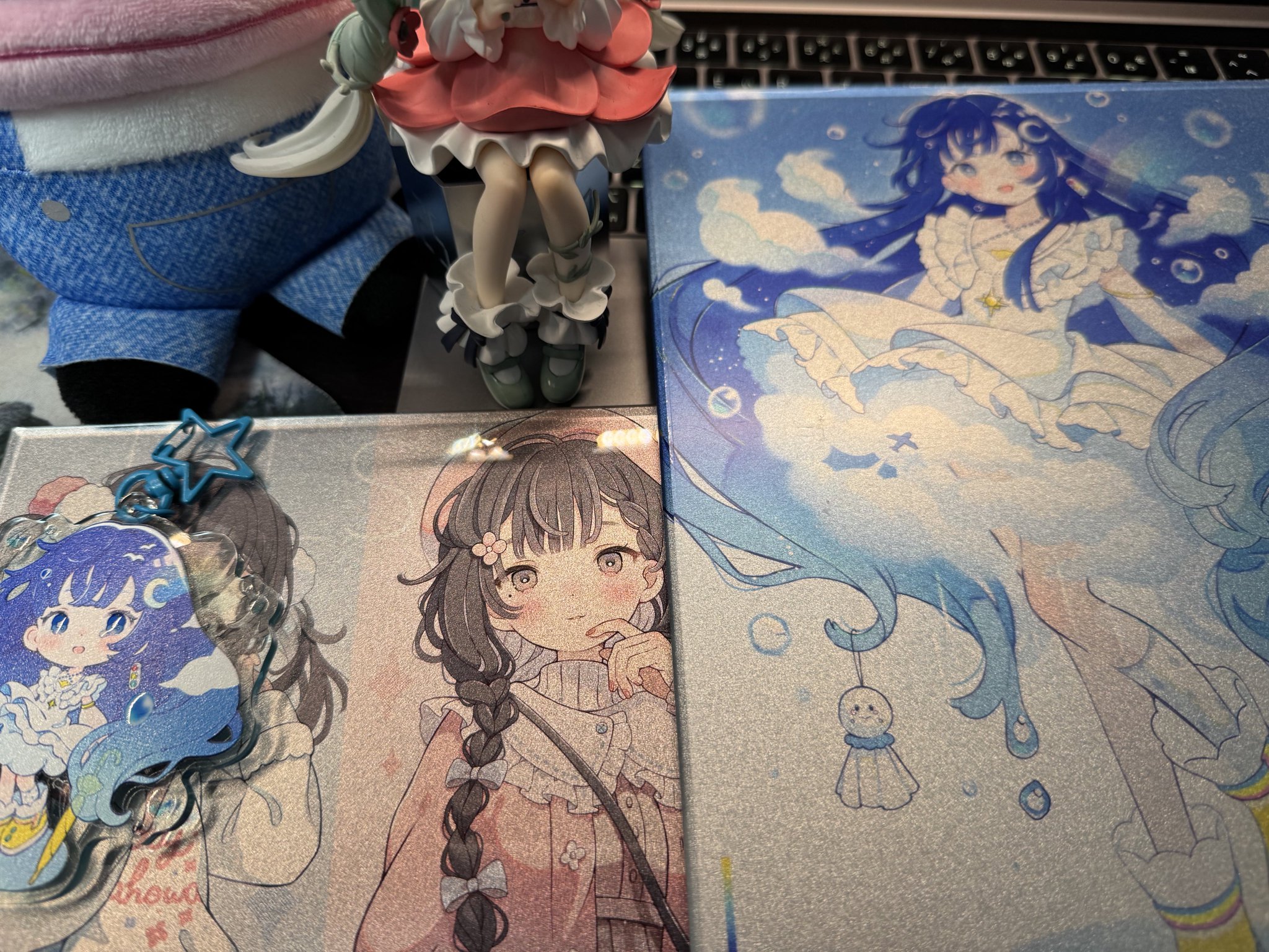 宝をまとった孤独な魚　アクリル画　原画 ぽるしち on X: 