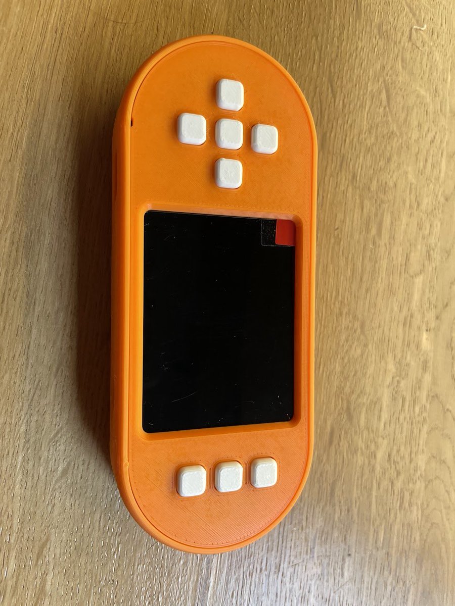 BitsagaRob's tweet image. Ladies & gentlemen: @SeedSigner PLUS is here.
- Large screen
- 5 spread out buttons instead of joystick on the left
- More space between buttons on the right
- USB-C!
- Spring-loaded SD-card slot
- Upgradeable with smart card reader to work with @satochip Seedkeeper (right image)…