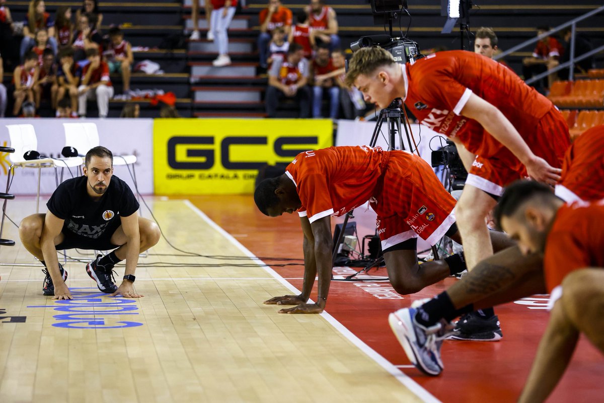 Adrián Rubio tweet media