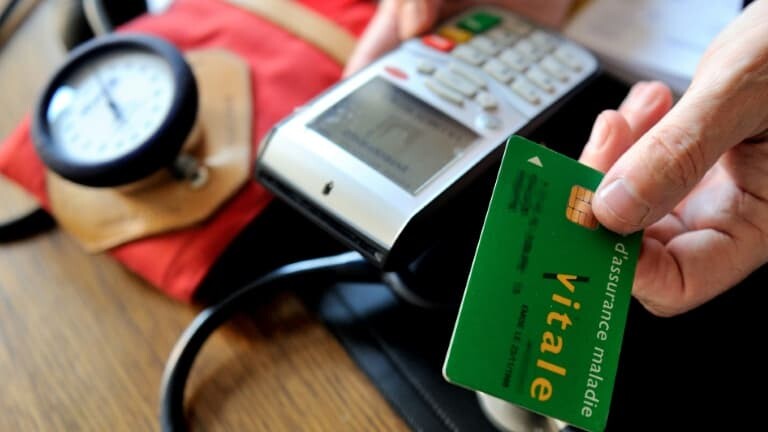 INFOGRAPHIE. Le gouvernement veut augmenter les franchises médicales: qu'allez-vous vraiment payer en plus?
l.bfmtv.com/VQul