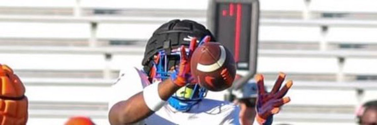5StarScouting™ (@5starscouting) on Twitter photo 2028 TE
Cameron Gleaton
Midland Valley (SC.)
6-2/210 🎓 3.4 GPA
•ranked #1 TE in state 28’
<a href="/camG_803/">Cameron Gleaton</a>
<a href="/MVHS_FB/">Midland Valley Football</a>
hudl.com/video/3/206913… 2028 TE
Cameron Gleaton
Midland Valley (SC.)
6-2/210 🎓 3.4 GPA
•ranked #1 TE in state 28’
<a href="/camG_803/">Cameron Gleaton</a>
<a href="/MVHS_FB/">Midland Valley Football</a>
hudl.com/video/3/206913…