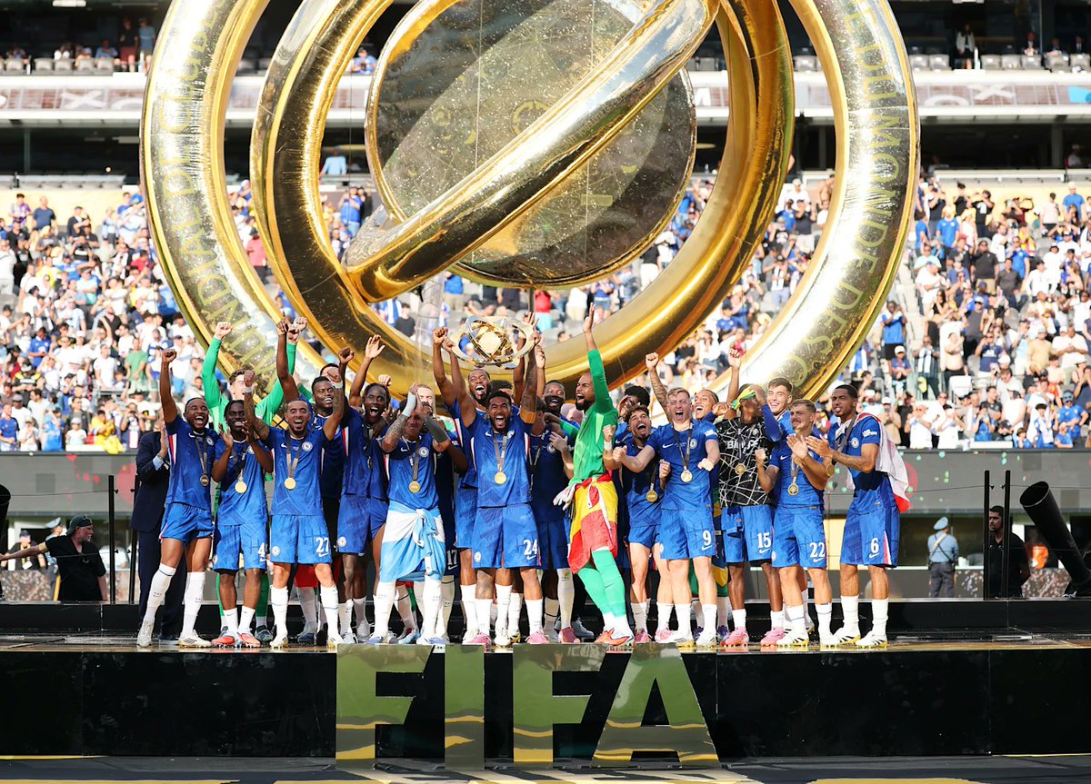 Transfer News Live (@deadlinedaylive) on Twitter photo 🚨 FIFA are considering giving Chelsea an automatic spot for the 2029 Club World Cup to defend their 2025 title.
(Source: <a href="/TimesSport/">Times Sport</a>) 🚨 FIFA are considering giving Chelsea an automatic spot for the 2029 Club World Cup to defend their 2025 title.
(Source: <a href="/TimesSport/">Times Sport</a>)