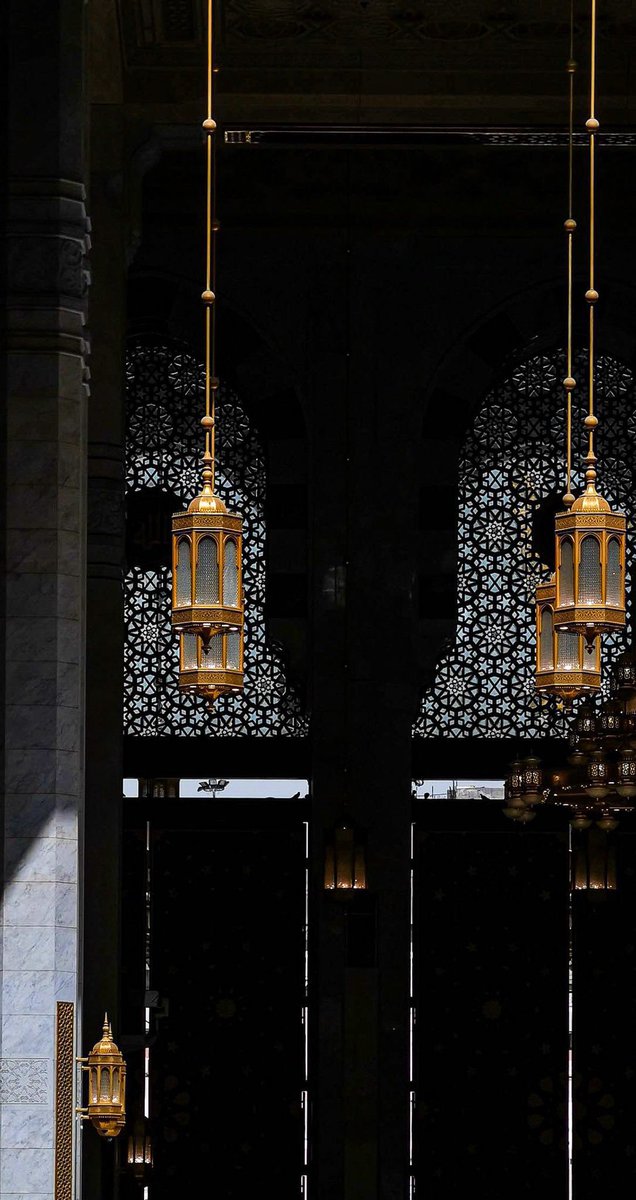 اللهُم في #يوم_الجمعة، آجمعنَا في دارٍ لا يتغَير جمالَها ولا يُفنَى نعيمُها ولا يُبلى حُسنها، ياربّ أرزقنا جنتُك .
#ساعه_استجابه