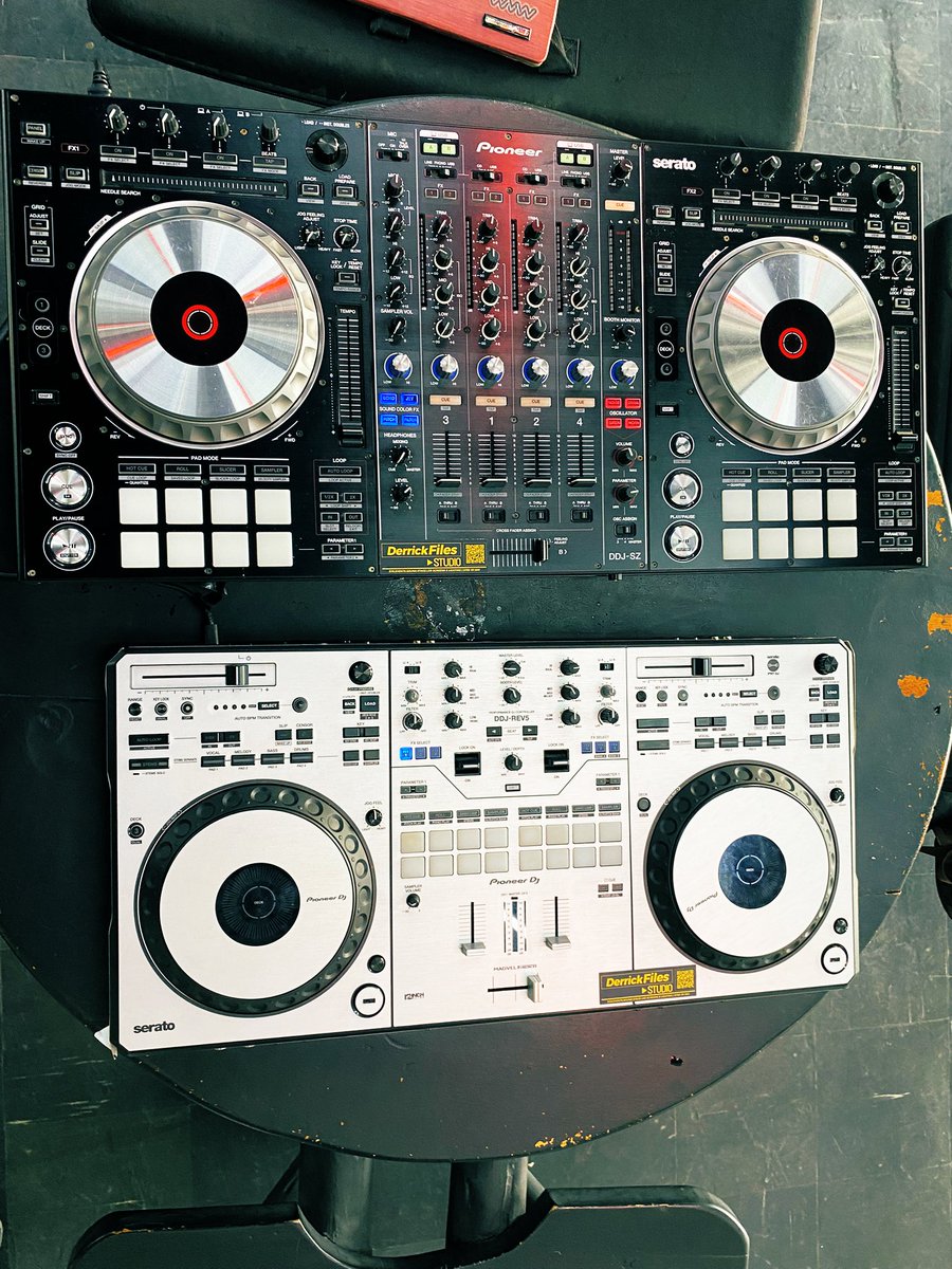 A or B 
For #SoundsOfKuzzi