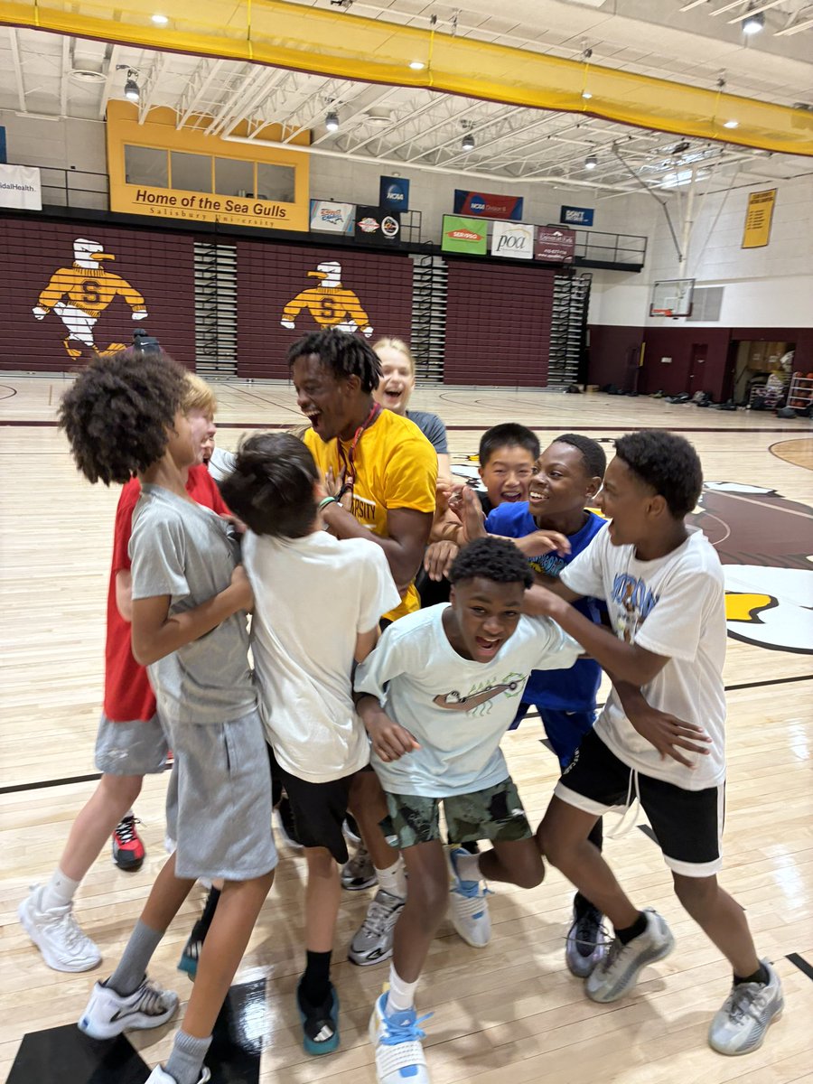 Salisbury Men's Basketball (@salisburymbk) on Twitter photo 5 different states 🌎
4 straight days 🏀 💪
Campers brought great energy and had FUN!
Session 2 of camp Nike Camp is officially in the books 📚. <a href="/ussportscamps/">US Sports Camps</a>
Thanks to ALL the campers who choose to work with us this summer 👏
#GoGulls #OnTheRise 5 different states 🌎
4 straight days 🏀 💪
Campers brought great energy and had FUN!
Session 2 of camp Nike Camp is officially in the books 📚. <a href="/ussportscamps/">US Sports Camps</a>
Thanks to ALL the campers who choose to work with us this summer 👏
#GoGulls #OnTheRise