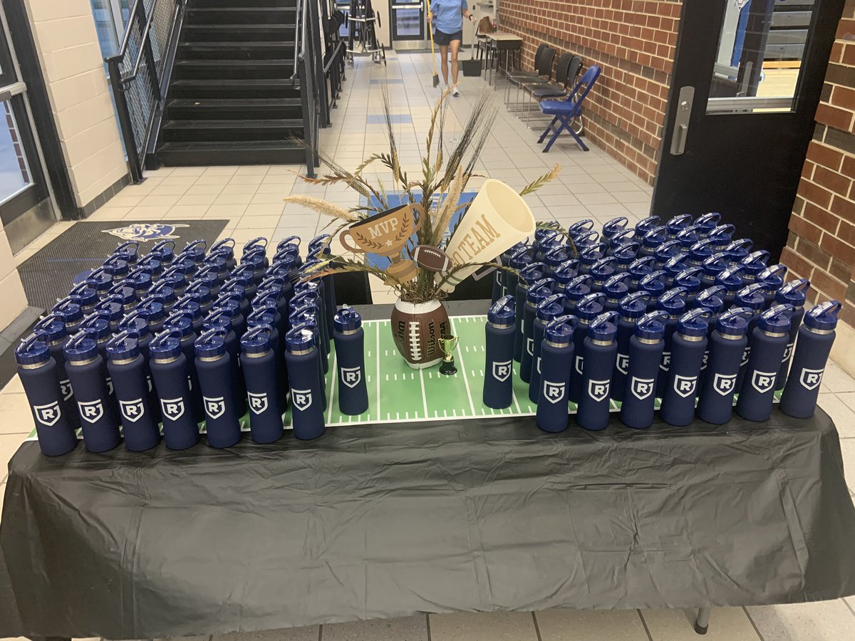 RICHLANDONE_ATHLETICS (@richlandonea) on Twitter photo RCSD1 Coaches Convocation. So proud of our leaders! <a href="/RichlandOne/">Richland One Schools</a> #risingtogether RCSD1 Coaches Convocation. So proud of our leaders! <a href="/RichlandOne/">Richland One Schools</a> #risingtogether