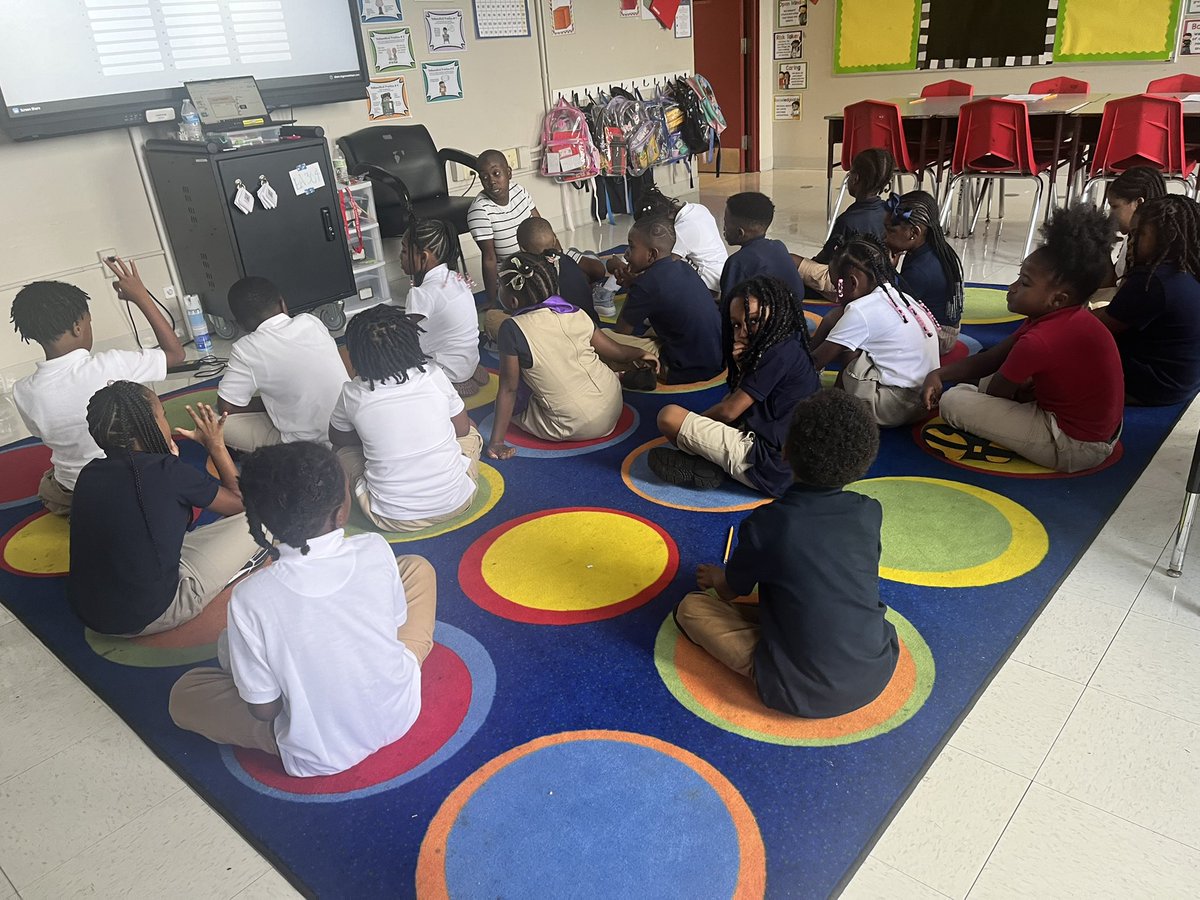 Learning is our priority. 
Celebrating Purpose, Progress and People 

<a href="/FPCS_Woodridge/">Friendship Woodridge</a>
@Friendshippcs
#FPCSWD
#Journeyto30
#Friendshipsjourneyto30
#Onefriendship