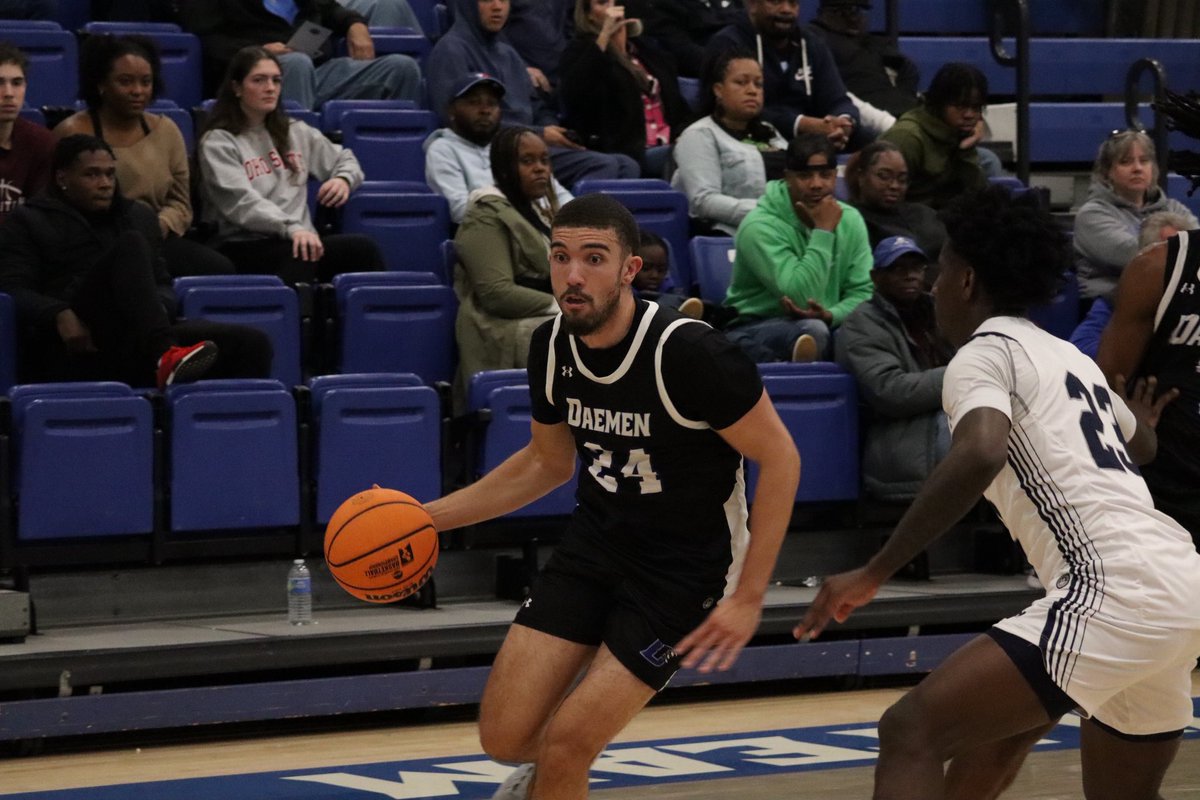 Daemen Men’s Basketball (@daemenmbb) on Twitter photo Happy birthday to our guy Ronnie Williams🎂🥳
#TheWildcatWay Happy birthday to our guy Ronnie Williams🎂🥳
#TheWildcatWay