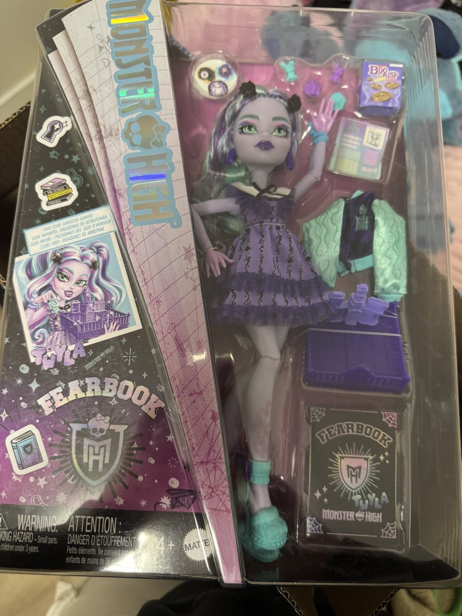 Freaky Imports Monster High tweet media