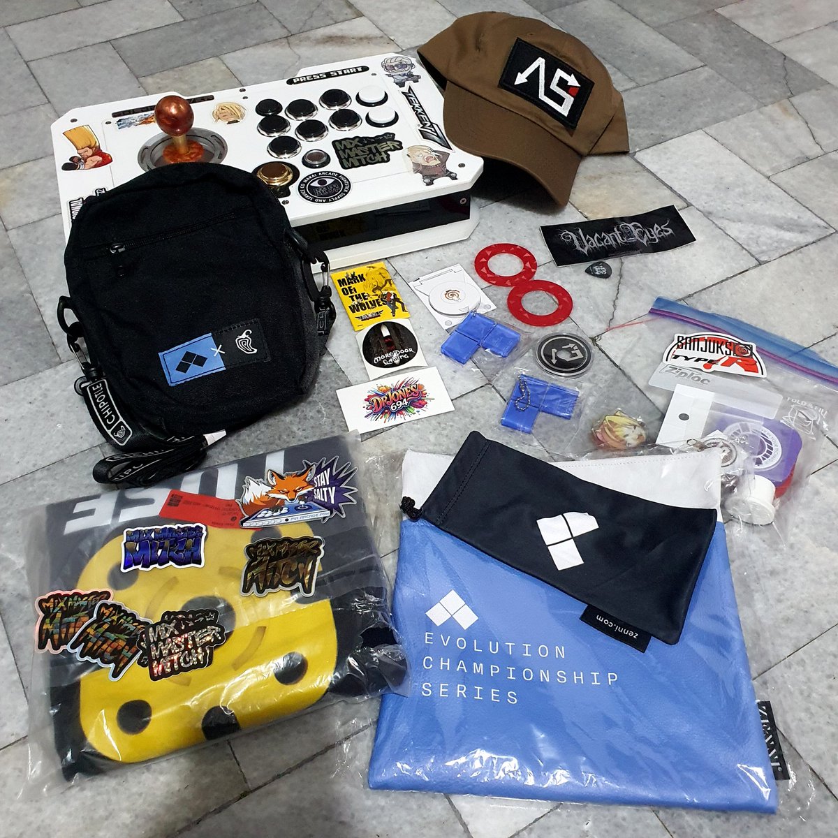 ASI://kenkun (@kenkun211) on Twitter photo I had to stay at HQ and couldn't be there at EVO. And when Waz back, he brought many precious gifts like this from many friends! 😭
I'm so happy! Can't thank enough! 😭❤️
Thanks to all of you,
<a href="/mixmastrmitch/">Mix Master Mitch</a>
<a href="/MakaiArcade/">Makai Arcade</a>
<a href="/AlexSmithFGC/">Alex Smith</a>
<a href="/wazwuz/">ASI://wazwuz</a>
<a href="/MrArcadeFox/">🦊 Mr. Arcade Fox 🦊</a>
<a href="/DrJones694/">DrJones694</a> I had to stay at HQ and couldn't be there at EVO. And when Waz back, he brought many precious gifts like this from many friends! 😭
I'm so happy! Can't thank enough! 😭❤️
Thanks to all of you,
<a href="/mixmastrmitch/">Mix Master Mitch</a>
<a href="/MakaiArcade/">Makai Arcade</a>
<a href="/AlexSmithFGC/">Alex Smith</a>
<a href="/wazwuz/">ASI://wazwuz</a>
<a href="/MrArcadeFox/">🦊 Mr. Arcade Fox 🦊</a>
<a href="/DrJones694/">DrJones694</a>