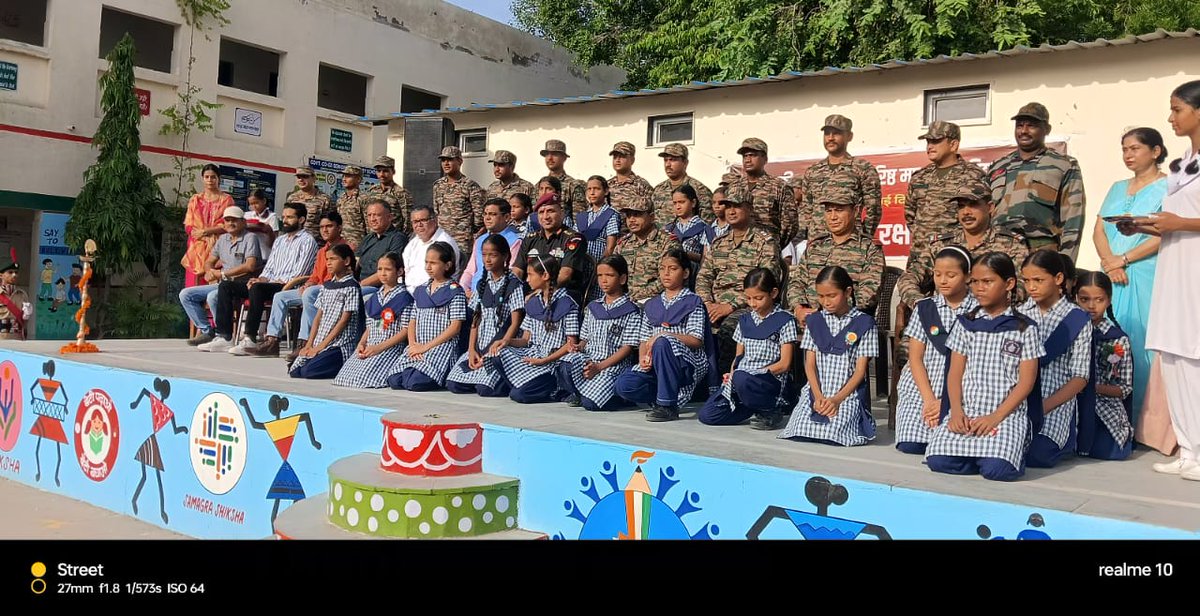 GCOEDSSSBINDAP1's tweet photo. Celebrating RAKSHA BANDHAN in school is to foster a sense of unity, love, and respect among students while educating them about the cultural significance of the festival. 
It aims to strengthen bonds, promote social and emotional development. https://t.co/g9BZW6bNKx