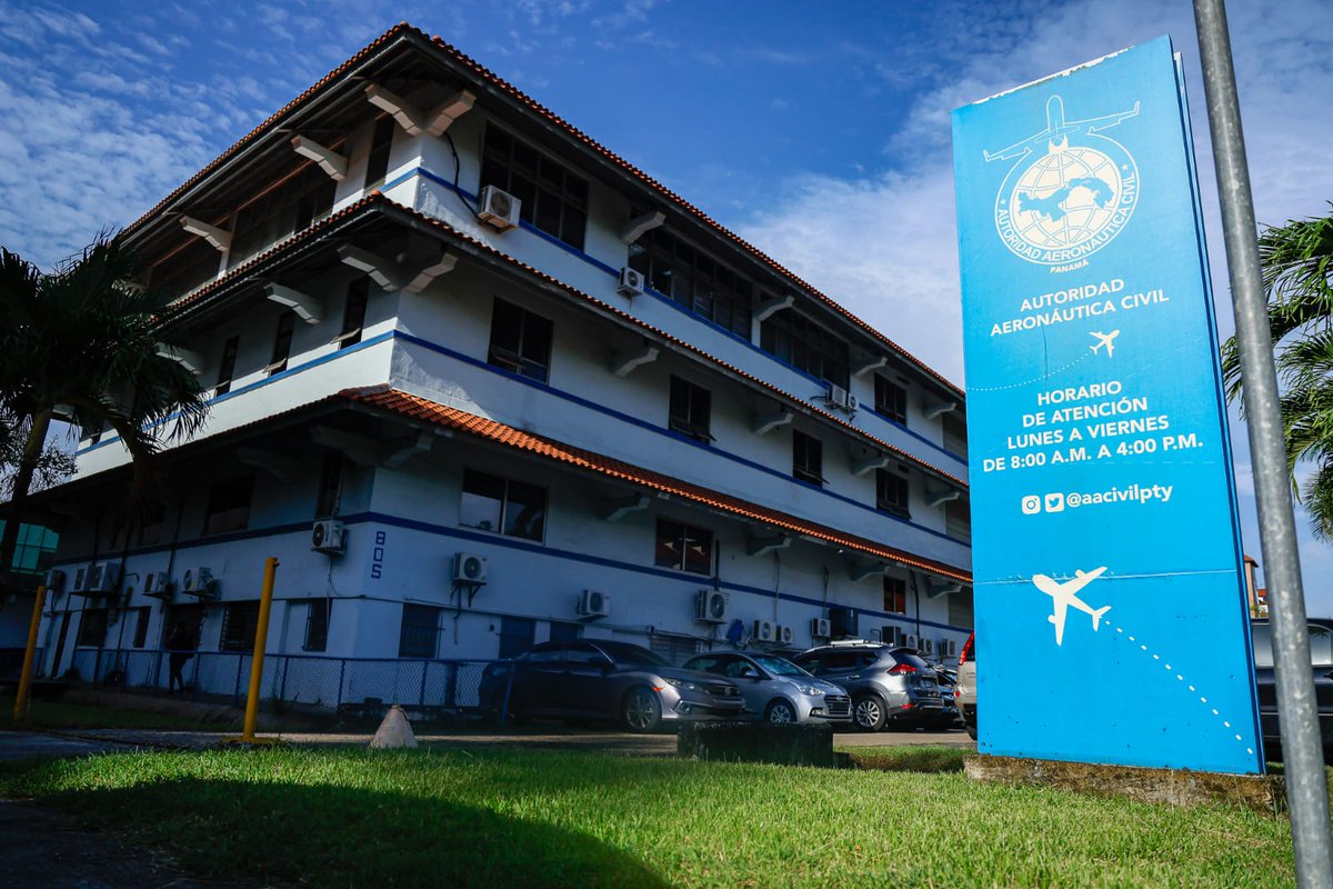 La AAC  informa a todos los usuarios que, los días jueves 7 y viernes 8 de agosto, la emisión de sellos de certificación médica para pilotos  se realizará de manera temporal en el edificio 805, antigua sede de la Dirección Administrativa.