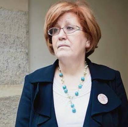 Mary Lawlor UN Special Rapporteur HRDs (@marylawlorhrds) on Twitter photo J'ai appris avec inquiétude que la DDH algérienne Nassera Dutour a été interrogée à son arrivée à l'aéroport d'Alger sur son association sur les disparitions forcées, & renvoyée en France sans raison officielle. J'exhorte les autorités à expliquer l'expulsion d'une défenseuse J'ai appris avec inquiétude que la DDH algérienne Nassera Dutour a été interrogée à son arrivée à l'aéroport d'Alger sur son association sur les disparitions forcées, & renvoyée en France sans raison officielle. J'exhorte les autorités à expliquer l'expulsion d'une défenseuse