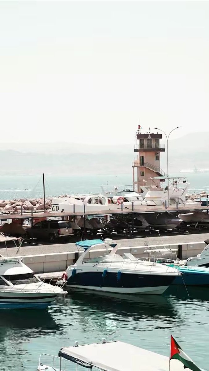 اللهم اجعل القادم بداية فرح لا نهاية له..
وطمأنينة لا تزول..
ونورا لا يخبو🤍.
#ساعه_استجابه