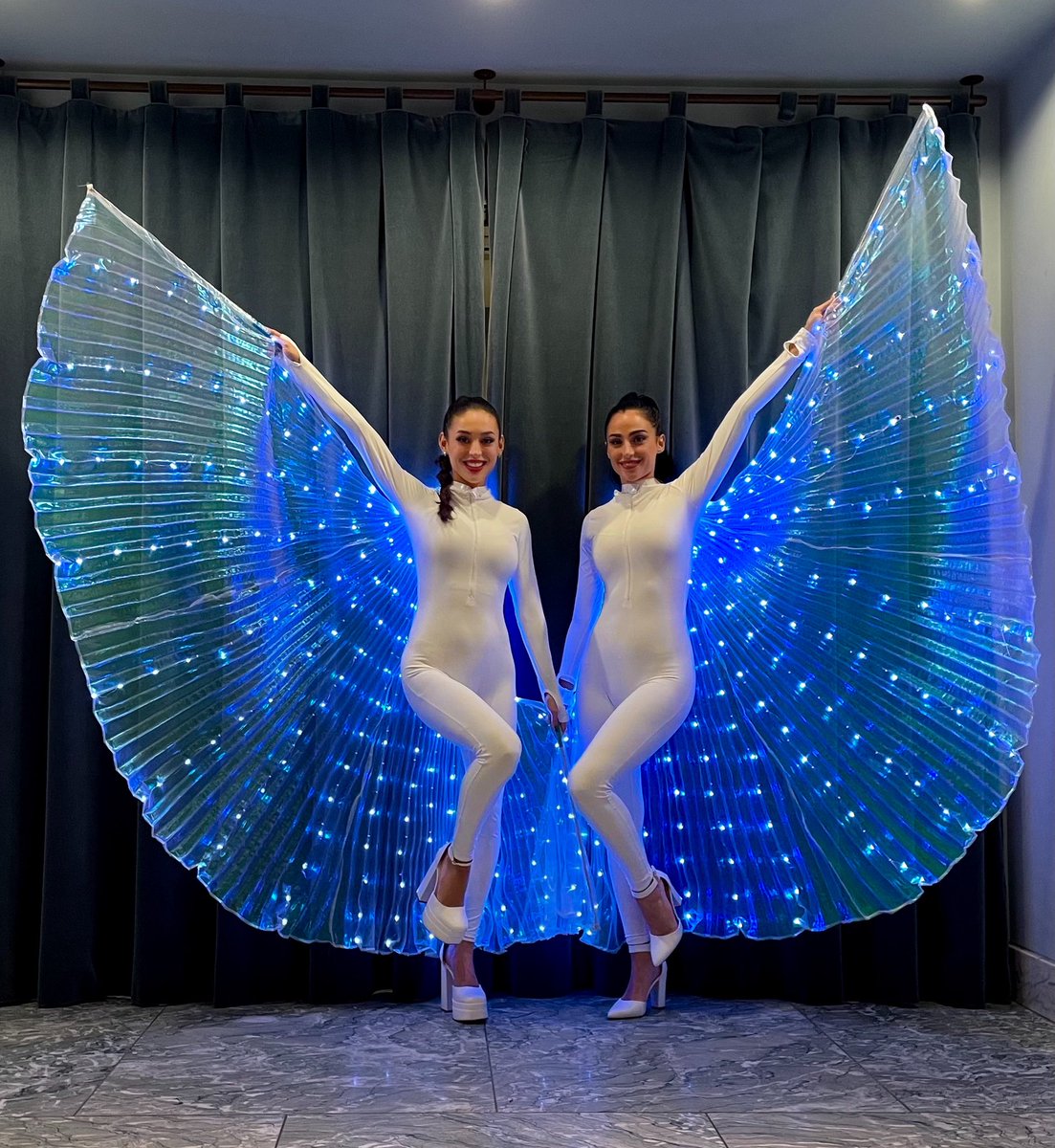 7StoneDetroit's tweet image. We brought the glow to the Detroit Institute of Arts with our LED winged dancers 🦋 Where should we take the wings next? 👀
.
.
 #7StoneManagement  #7StoneModels #MichiganModel #DetroitModel #MichiganEventEntertainment #DetroitEventEntertainment #DetroitEntertainers #DetroitLED