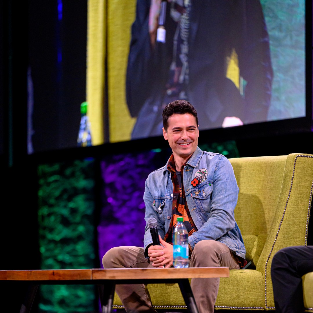 hfxconventions's tweet image. That one time Tanner Zipchen toured Hal-Con at our Centre 🎥 It was community, cosplay, and creativity in every corner. Relive the 2024 energy before 2025 beams in 🚀 Watch here 👉 thatonetime.ca/that-one-time/…

@EventsEastCA #ThatOneTime