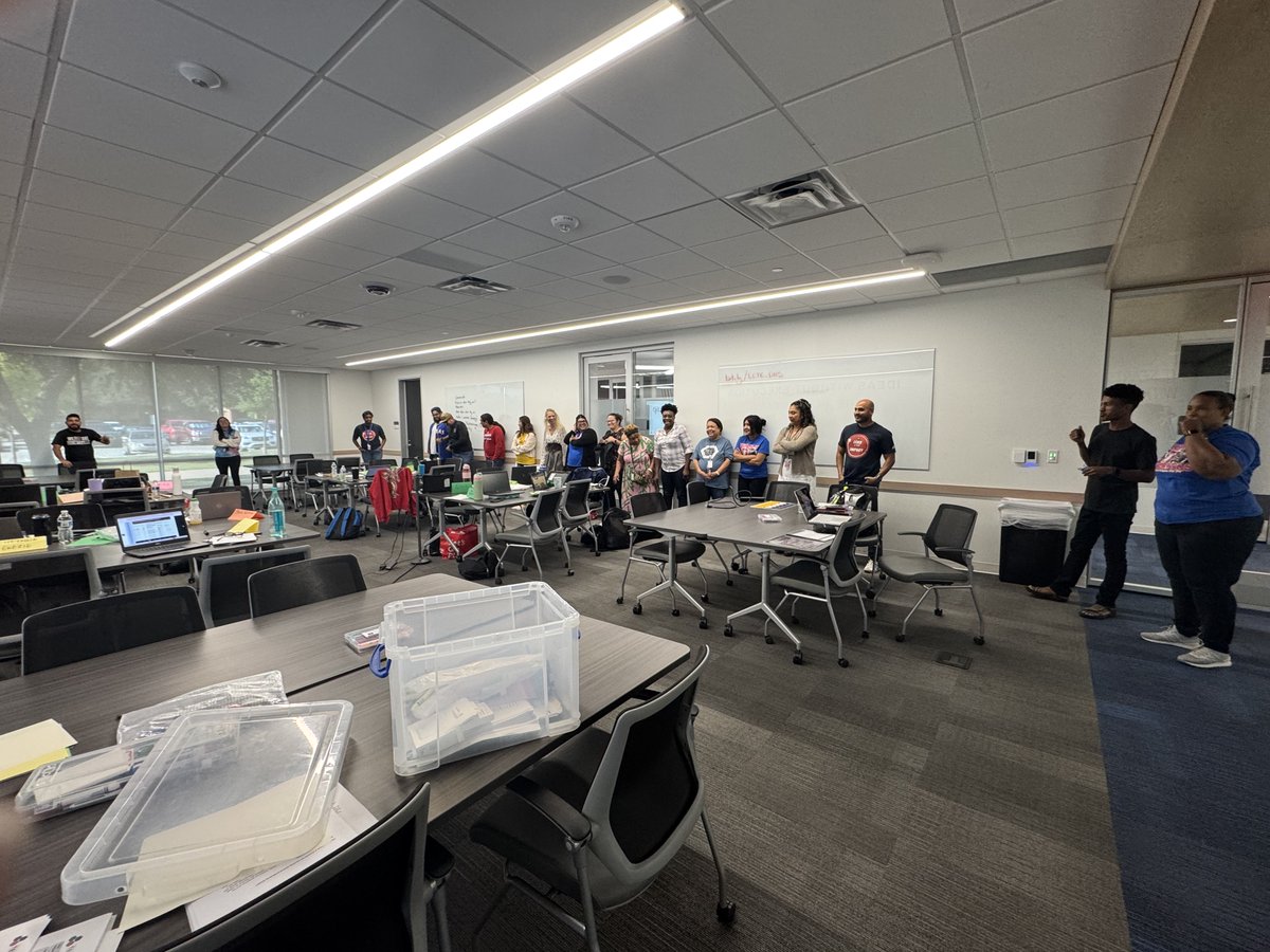 Jose Pinter (@josepinter1) on Twitter photo District PD <a href="/DvilleBESL/">Duncanville ISD Language Acquisition</a> <a href="/DVilleProfDev/">Duncanville ISD Dept. of Professional Development</a> <a href="/Region10ESC/">Region 10 ESC</a>, we have Mr. James Ayers providing our World Language Teachers access to more Planning resources "ITRS+" #Leadwithimpact #beingbilingualisasuperpower District PD <a href="/DvilleBESL/">Duncanville ISD Language Acquisition</a> <a href="/DVilleProfDev/">Duncanville ISD Dept. of Professional Development</a> <a href="/Region10ESC/">Region 10 ESC</a>, we have Mr. James Ayers providing our World Language Teachers access to more Planning resources "ITRS+" #Leadwithimpact #beingbilingualisasuperpower