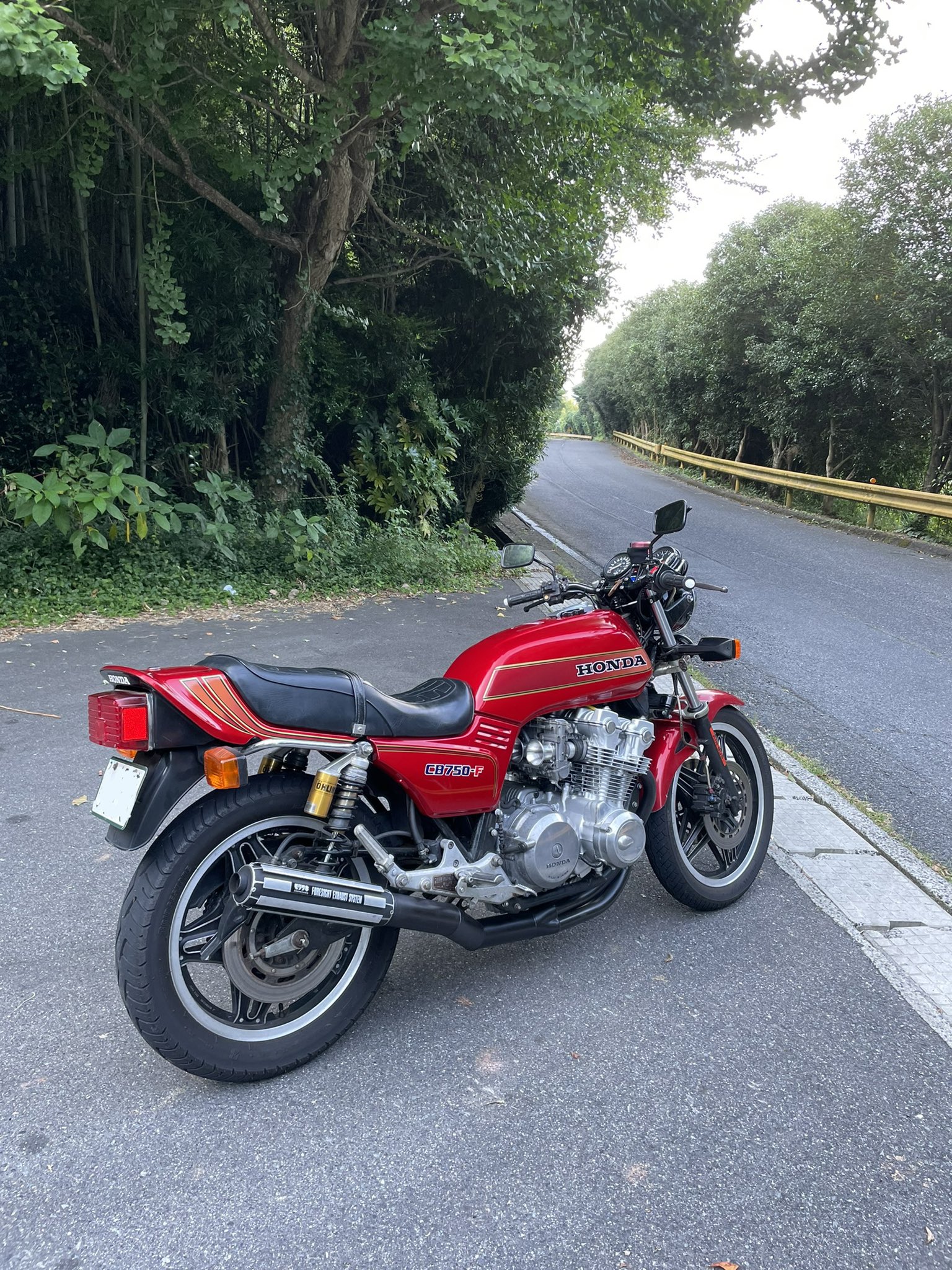 ワンオフ　cb750fマフラー　モリワキ Foresight Exhaust ワンオフ cb750fマフラー モリワキ Foresight Exhaust モリワキ