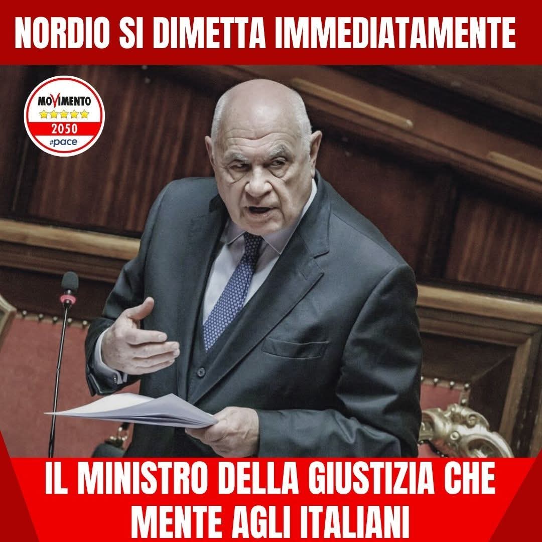 a70199617's tweet photo. #MENTONO OVUNQUE E SPORCANO DI BUGIE IL PARLAMENTO https://t.co/rfeA5xuDJ2