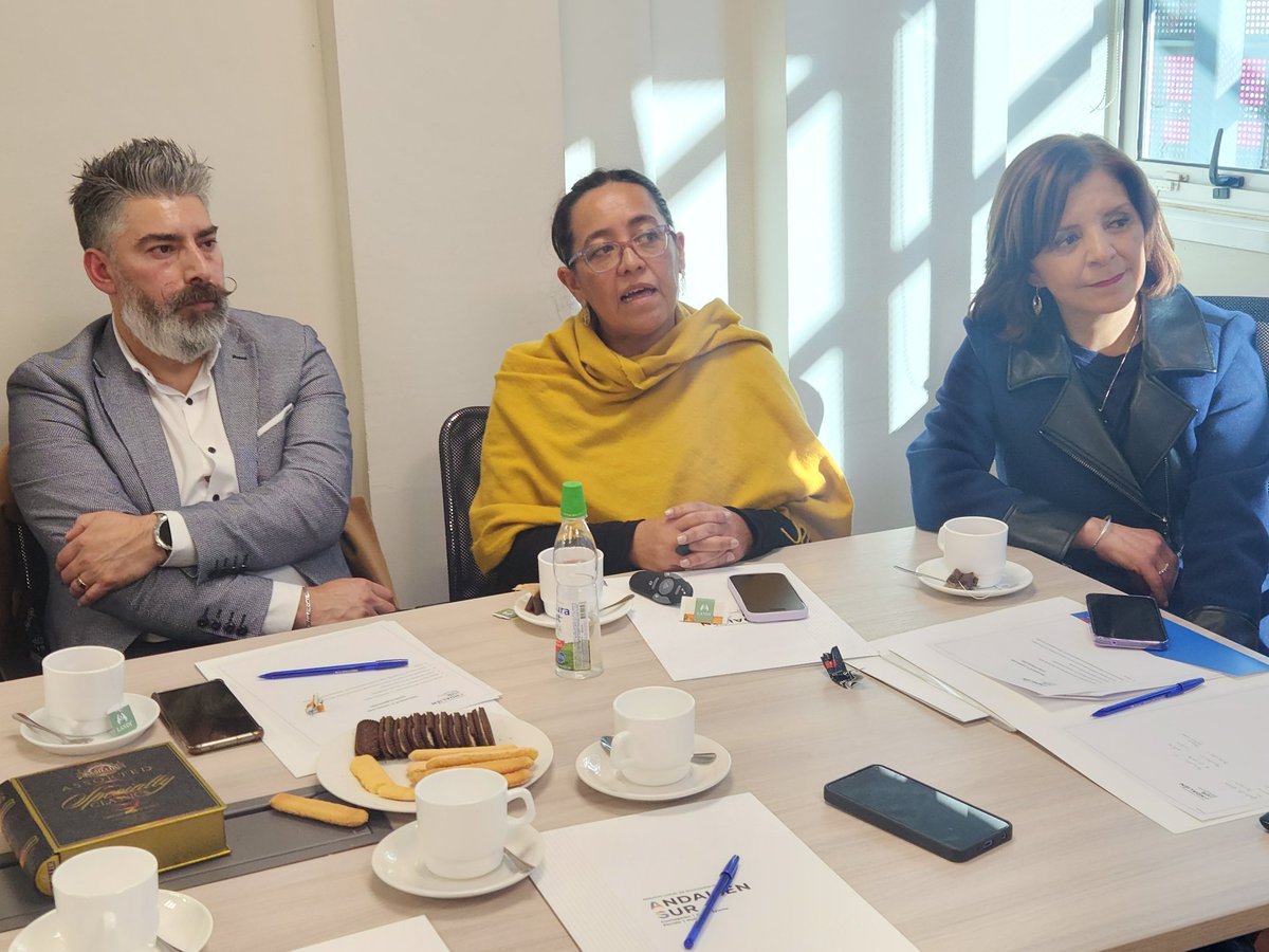 📍Esta semana se desarrolló la 4ta sesión del año 2025 del Consejo Local,.
📚📒En esta oportunidad se realizó un análisis de la jornada de Consejos Escolares, y la unidad de Convivencia y el Programa de Integración del SLEP desarrollaron una presentación del trabajo. 👩🏻‍🏫