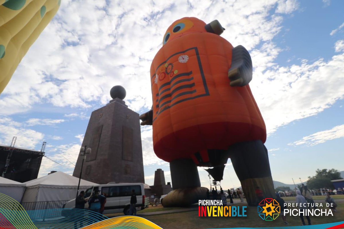 ✨🎈 El cielo amaneció de fiesta con el Festival Internacional del Globo y estamos aquí para capturar cada instante.

✅ Primer día ☀️
✅ Primeros vuelos 🎈
✅ Primeras emociones 😀

📍 Desde la Ciudad <a href="/mitadmundo/">CIUDAD MITAD DEL MUNDO</a>, estos gigantes de colores nos recuerdan que vivimos en una