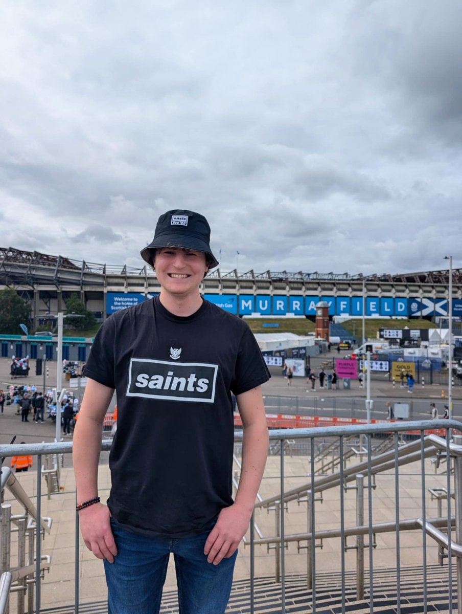 Rebecca Laughlin tweet media