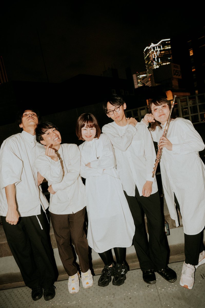 JYOCHO🌏 (@jyocho_jp) on Twitter photo 💫Thank You #情緒大陸 Vol.7!💫
ご来場の皆様、
対バンのayutthaya、downt、
最高の夜をありがとうございました!
次回の情緒大陸は10/10(金)開催です。
またO-nestでお会いしましょう👋
🎧Listen to JYOCHO
lnk.to/JYOCHO
Photo by <a href="/tarumikana/">Kana Tarumi 垂水佳菜</a> 💫Thank You #情緒大陸 Vol.7!💫
ご来場の皆様、
対バンのayutthaya、downt、
最高の夜をありがとうございました!
次回の情緒大陸は10/10(金)開催です。
またO-nestでお会いしましょう👋
🎧Listen to JYOCHO
lnk.to/JYOCHO
Photo by <a href="/tarumikana/">Kana Tarumi 垂水佳菜</a>