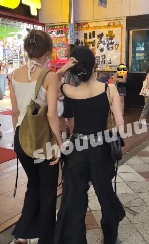 xiongseulgi's tweet image. The difference in their skin tones and height difference