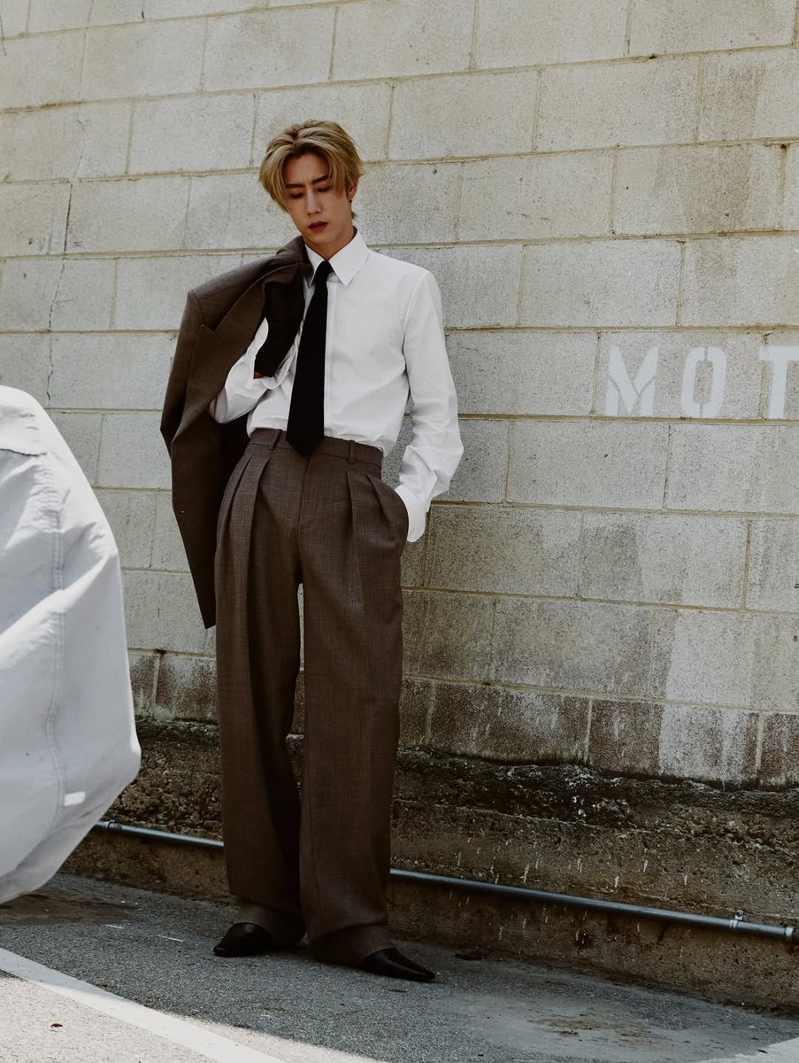 โคตรจะแด๊ดดี๊เลยค่ะ อยากกราบไหว้มาร์คต้วนㅠㅠ