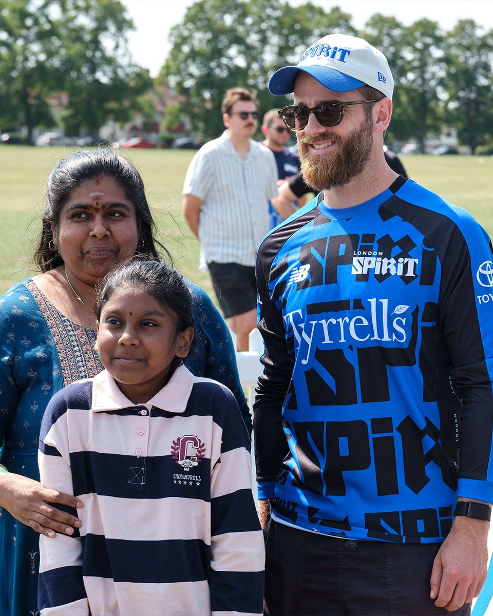 thehundred's tweet photo. 100 pitches. Hundreds of thousands accessing cricket 🏏💥

#EveryoneIn #TheHundred #CricketForAll https://t.co/qiMC0pYgAB
