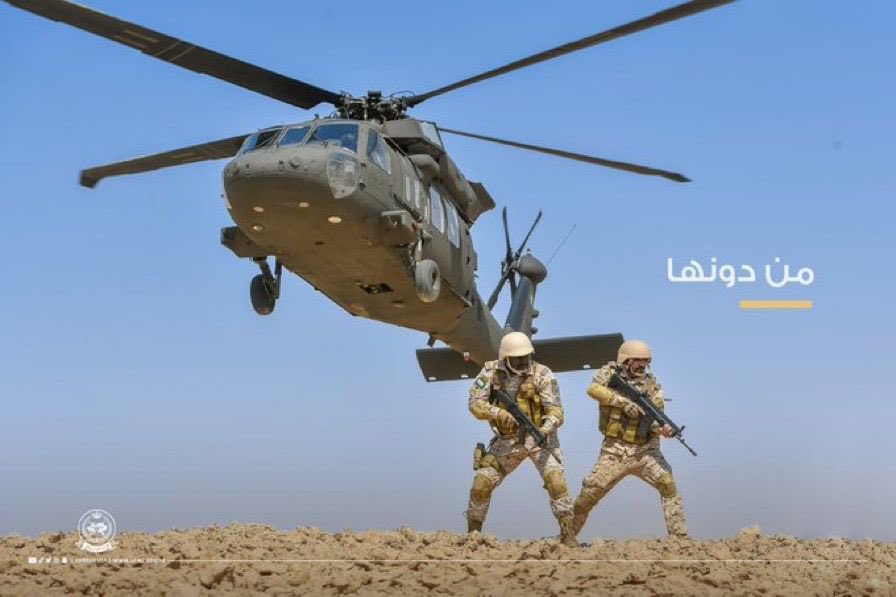 من أجل الوطن وأمن حدوده وأهله
وقفوا صفًا واحدًا بشموخ وعزيمة
فاللهم اكتب لهم التوفيق إلى كلّ خير 
واحفظهم وأعدهم سالمين منصورين..
اللهم احفظ آباءنا وأمهاتنا ومتعهم بالصحة والعافية وارحم المتوفى منهم..
اللهم أدم الأمن والرخاء على بلادنا 🇸🇦🙏🏼