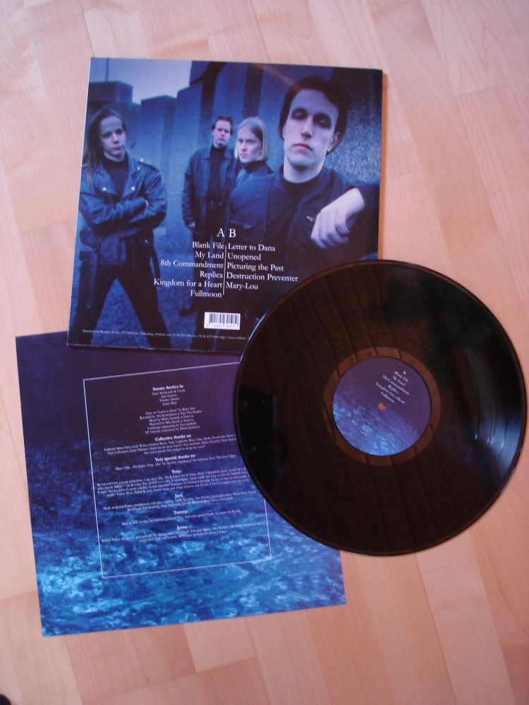 Heavy Metal Maniac (@underjollyroger) on Twitter photo Sonata Arctica 🇫🇮🤘- Ecliptica - rare Vinyl lim. 750 First Pressing
#SonataArctica #Metalcollection #Powermetal #Vinyl <a href="/SonataArctica/">Sonata Arctica</a> Sonata Arctica 🇫🇮🤘- Ecliptica - rare Vinyl lim. 750 First Pressing
#SonataArctica #Metalcollection #Powermetal #Vinyl <a href="/SonataArctica/">Sonata Arctica</a>