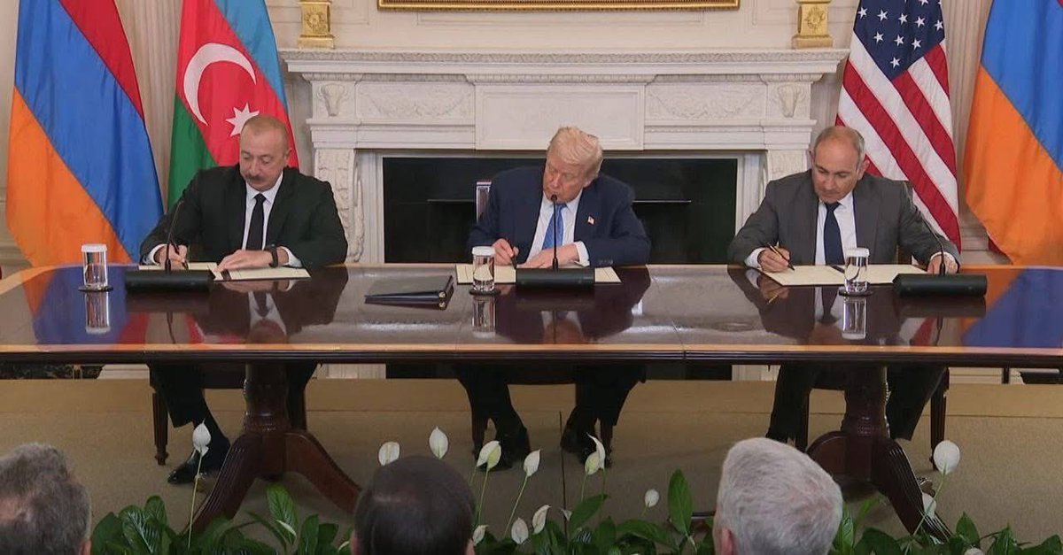 Aysel Tahirova (@ayseltahirova1) on Twitter photo “Silahsız Qələbə!” 🇦🇿
8 avqust 2025-ci ildə Vaşinqtonda imzalanan Tarixi Saziş ilə Azərbaycan qalib mövqeyini bir daha dünyaya bəyan etdi. Bu, hərbi və diplomatik zəfərin təntənəsidir.
#SilahsızQələbə #AzərbaycanSülhÜçün #AliBaşKomandan #TarixiRazılaşma #SülhVəSabitlik “Silahsız Qələbə!” 🇦🇿
8 avqust 2025-ci ildə Vaşinqtonda imzalanan Tarixi Saziş ilə Azərbaycan qalib mövqeyini bir daha dünyaya bəyan etdi. Bu, hərbi və diplomatik zəfərin təntənəsidir.
#SilahsızQələbə #AzərbaycanSülhÜçün #AliBaşKomandan #TarixiRazılaşma #SülhVəSabitlik