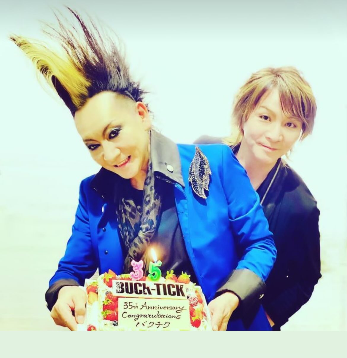 jupi_nyan*じゅぴ*✞🩸✞♡ & ✌️ on X: 
