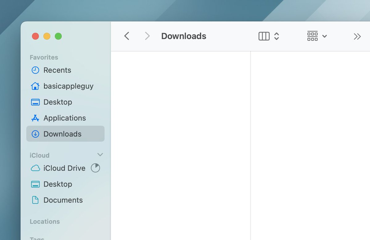 BasicAppleGuy's tweet photo. Clean desktop. Trash empty. Inbox: Zero. Downloads sorted. 🫧 https://t.co/gHvrZHipKe