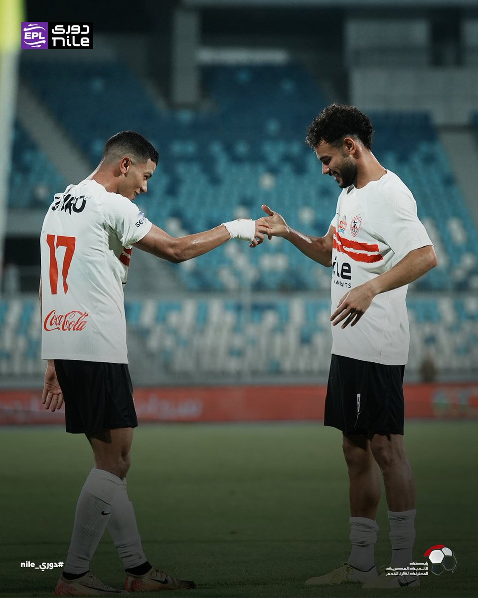 هدفان متأخران في الوقت المناسب ⚽⚽

احتفالات فوز الزمالك على كليوباترا 📸

#رابطة_الأندية_المحترفة | #دوري_nile | #كليوباترا_الزمالك