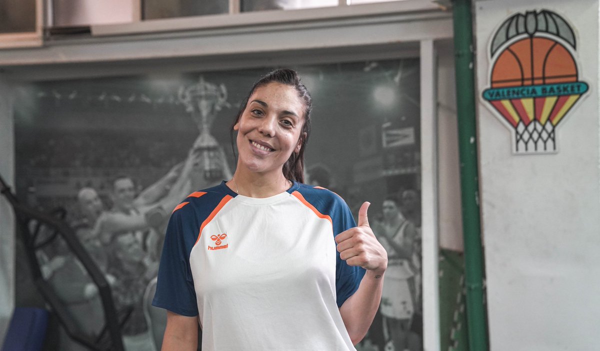 valenciabasket's tweet photo. ✅🏥 𝘾𝙧𝙞𝙨 𝙚𝙨𝙩𝙖́ 𝙙𝙚 𝙫𝙪𝙚𝙡𝙩𝙖

Con más ganas que nunca, @cristi106 es la primera jugadora en pasar los test físicos de pretemporada 💪🧡 https://t.co/dSicAkCUUr