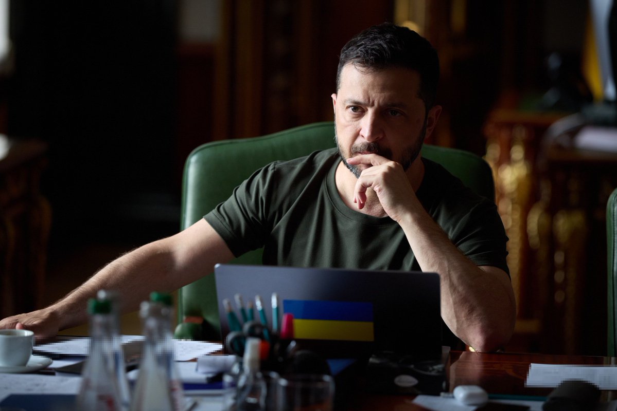 Volodymyr Zelenskyy / Володимир Зеленський (@zelenskyyua) on Twitter photo I spoke with President of the Republic of South Africa <a href="/CyrilRamaphosa/">Cyril Ramaphosa 🇿🇦</a>. It was a friendly and candid conversation about how to achieve real peace and stop the killings.
I informed him about my recent contacts with President Trump and European leaders. A lot has already been I spoke with President of the Republic of South Africa <a href="/CyrilRamaphosa/">Cyril Ramaphosa 🇿🇦</a>. It was a friendly and candid conversation about how to achieve real peace and stop the killings.
I informed him about my recent contacts with President Trump and European leaders. A lot has already been